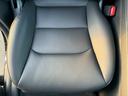 【運転席シート座面】