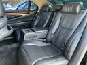 ＬＳ６００ｈＬ　エグゼクティブパッケージ　禁煙車　５人　黒革シート　後席センターモニター　レーダークルーズコントロール　全席シートヒ－ター　　２１２ブラック　ＢＳＭ　パワーバックドア　パーキングセンサー　三眼ＬＥＤ　レーンキーピングアシスト（42枚目）