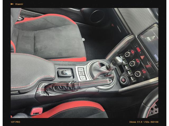 ８６ ＧＴ　ドライブレコーダー　バックカメラ　クリアランスソナー　オートクルーズコントロール　ＡＴ　スマートキー　アルミホイール　Ｂｌｕｅｔｏｏｔｈ　エアコン　パワーステアリング　パワーウィンドウ（11枚目）