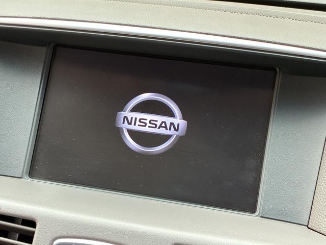 NISSAN FUGA HYBRID VIP PACKAGE