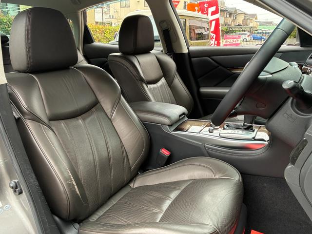 NISSAN FUGA HYBRID VIP PACKAGE