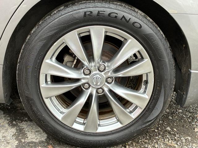 NISSAN FUGA HYBRID VIP PACKAGE