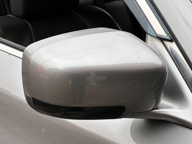 NISSAN FUGA HYBRID VIP PACKAGE