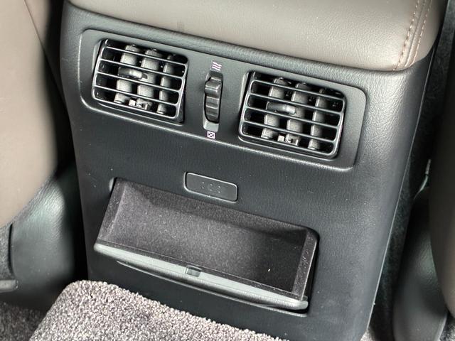NISSAN FUGA HYBRID VIP PACKAGE