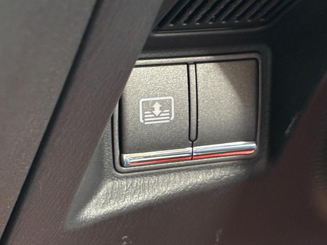 NISSAN FUGA HYBRID VIP PACKAGE