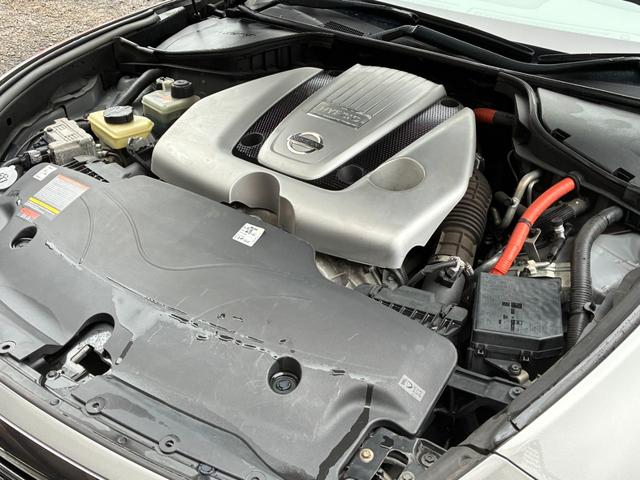 NISSAN FUGA HYBRID VIP PACKAGE