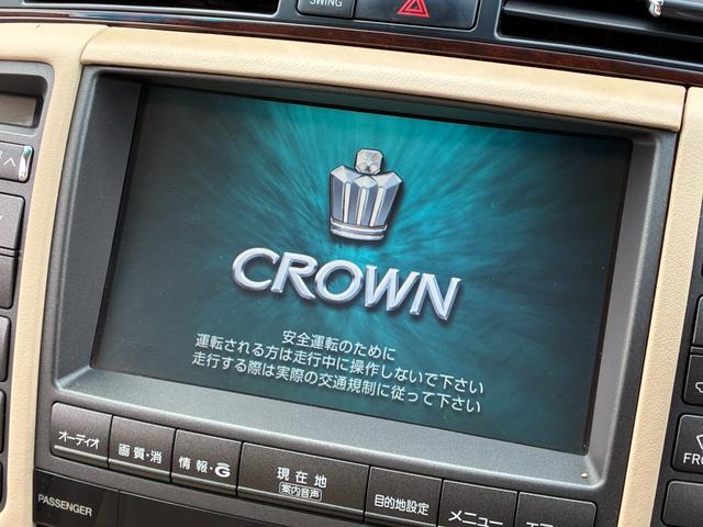 TOYOTA CROWN ROYAL SALOON PREMIUM EDITION