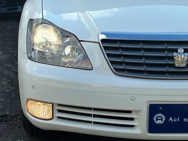 TOYOTA CROWN ROYAL SALOON PREMIUM EDITION