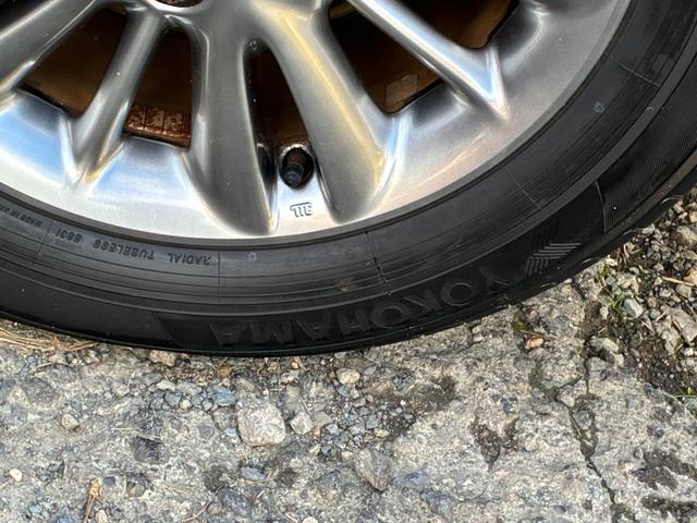 TOYOTA CROWN ROYAL SALOON PREMIUM EDITION