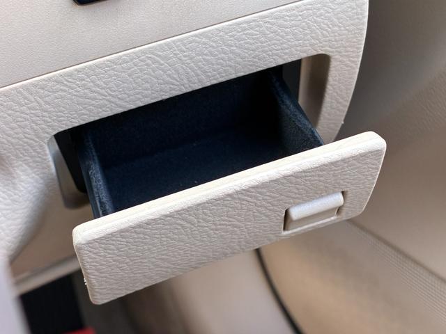 TOYOTA CROWN ROYAL SALOON PREMIUM EDITION