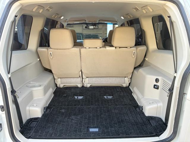 パジェロ ロング エクシード ディーゼルターボ 4WD KENWOODナビ バックモニター Bluetoothオーディオ シートヒーター ETC クルーズコントロール 三列シート フルフラット AC100V電源 キーレス(13枚目)