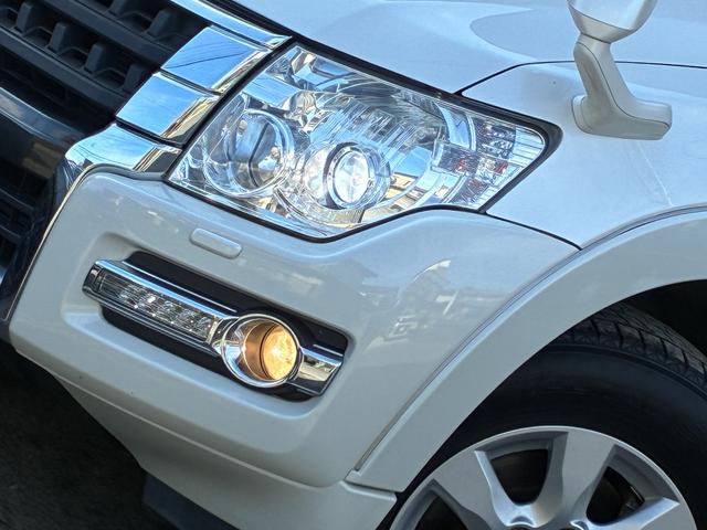 パジェロ ロング エクシード ディーゼルターボ 4WD KENWOODナビ バックモニター Bluetoothオーディオ シートヒーター ETC クルーズコントロール 三列シート フルフラット AC100V電源 キーレス(24枚目)