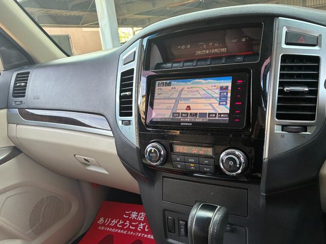 パジェロ ロング エクシード ディーゼルターボ 4WD KENWOODナビ バックモニター Bluetoothオーディオ シートヒーター ETC クルーズコントロール 三列シート フルフラット AC100V電源 キーレス(63枚目)