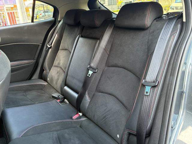 アクセラスポーツ XD ディーゼルターボ サンルーフ BOSEスピーカー 衝突被害軽減ブレーキ レーダークルーズコントロール 18インチブラックAW RVM バックモニター 電動シート メーカーナビ ハーフレザーシート(47枚目)