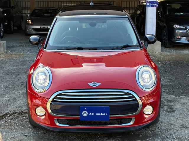 MINI クーパー 5ドア メーカーHDDナビ ドライビングモード ETC キーレス オートヘッドライト オートワイパー ストレージコンパートメントPKG 純正アルミホイール ドラレコ アームレスト アンビエントライト(14枚目)