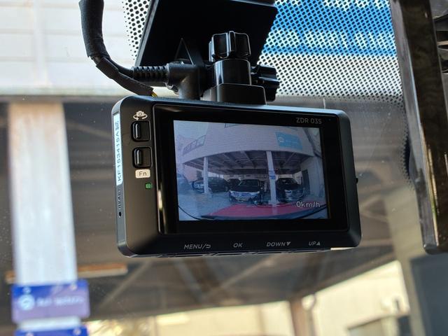 MINI クーパー 5ドア メーカーHDDナビ ドライビングモード ETC キーレス オートヘッドライト オートワイパー ストレージコンパートメントPKG 純正アルミホイール ドラレコ アームレスト アンビエントライト(64枚目)