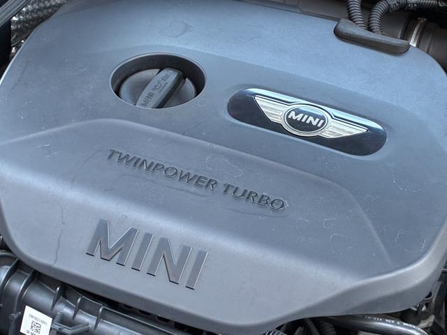 MINI クーパー 5ドア メーカーHDDナビ ドライビングモード ETC キーレス オートヘッドライト オートワイパー ストレージコンパートメントPKG 純正アルミホイール ドラレコ アームレスト アンビエントライト(75枚目)