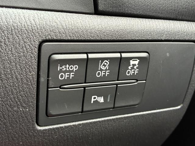 アクセラスポーツ ２２ＸＤ　Ｌパッケージ　ディーゼル　６速ＭＴ　サンルーフ　黒革シート　メーカーナビ　バックモニター　衝突被害軽減ブレーキ　レーダークルコン　ＢＯＳＥスピーカー　フルセグＴＶ　ＤＶＤ再生　ＥＴＣ　クリアランスソナー　ＨＵＤ（9枚目）