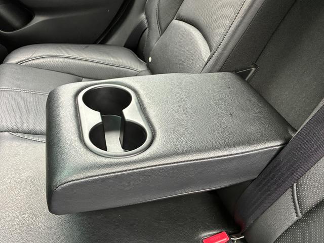 アクセラスポーツ ２２ＸＤ　Ｌパッケージ　ディーゼル　６速ＭＴ　サンルーフ　黒革シート　メーカーナビ　バックモニター　衝突被害軽減ブレーキ　レーダークルコン　ＢＯＳＥスピーカー　フルセグＴＶ　ＤＶＤ再生　ＥＴＣ　クリアランスソナー　ＨＵＤ（44枚目）