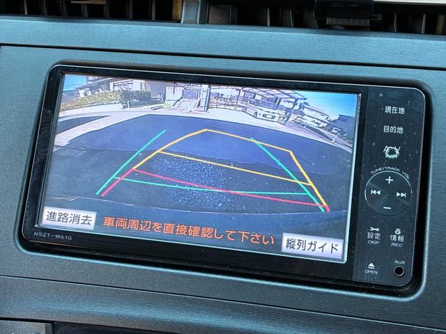 プリウス Ｓツーリングセレクション　純正ナビ　バックモニター　ＴＥＩＮ／ＦＲＥＸＺ車高調　ｆｅｎｉｃｅ１９インチアルミホイール　ＥＴＣ　フルセグＴＶ　Ｂｌｕｅｔｏｏｔｈオーディオ　オートヘッドライト　スペアタイヤ　オートＡＣ（4枚目）