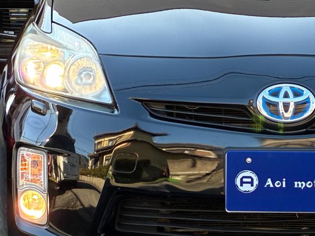 プリウス Ｓツーリングセレクション　純正ナビ　バックモニター　ＴＥＩＮ／ＦＲＥＸＺ車高調　ｆｅｎｉｃｅ１９インチアルミホイール　ＥＴＣ　フルセグＴＶ　Ｂｌｕｅｔｏｏｔｈオーディオ　オートヘッドライト　スペアタイヤ　オートＡＣ（21枚目）