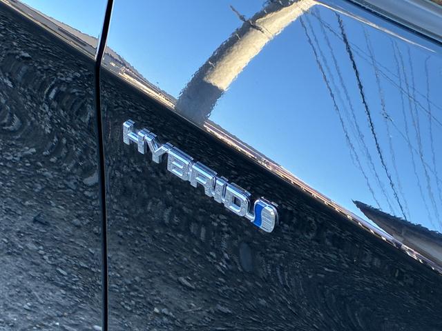 プリウス Ｓツーリングセレクション　純正ナビ　バックモニター　ＴＥＩＮ／ＦＲＥＸＺ車高調　ｆｅｎｉｃｅ１９インチアルミホイール　ＥＴＣ　フルセグＴＶ　Ｂｌｕｅｔｏｏｔｈオーディオ　オートヘッドライト　スペアタイヤ　オートＡＣ（32枚目）