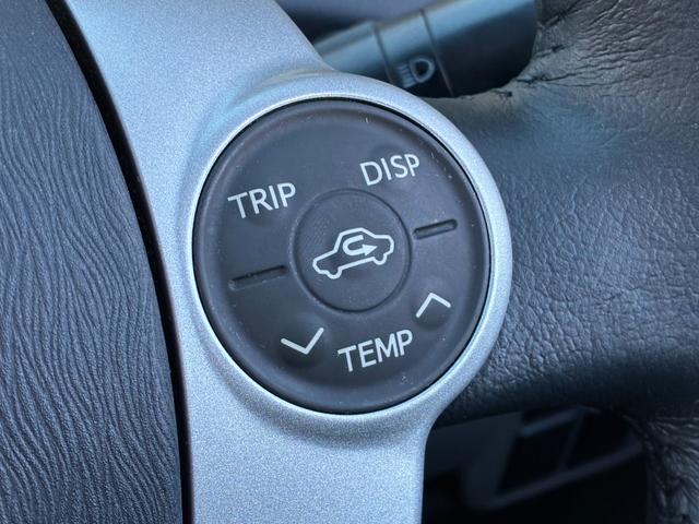 プリウス Ｓツーリングセレクション　純正ナビ　バックモニター　ＴＥＩＮ／ＦＲＥＸＺ車高調　ｆｅｎｉｃｅ１９インチアルミホイール　ＥＴＣ　フルセグＴＶ　Ｂｌｕｅｔｏｏｔｈオーディオ　オートヘッドライト　スペアタイヤ　オートＡＣ（50枚目）