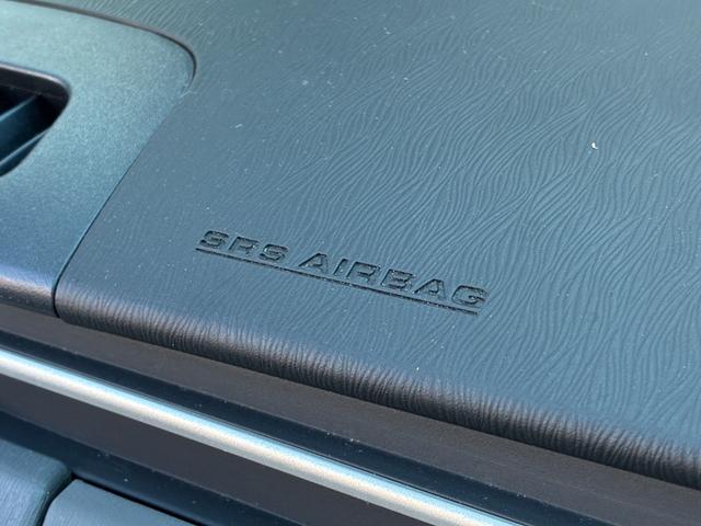 プリウス Ｓツーリングセレクション　純正ナビ　バックモニター　ＴＥＩＮ／ＦＲＥＸＺ車高調　ｆｅｎｉｃｅ１９インチアルミホイール　ＥＴＣ　フルセグＴＶ　Ｂｌｕｅｔｏｏｔｈオーディオ　オートヘッドライト　スペアタイヤ　オートＡＣ（65枚目）