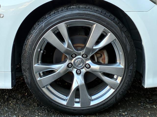 フーガハイブリッド VIPパッケージ OPフロントバンパー 純正20インチアルミホイール メーカーナビ バックカメラ フルセグTV 本革シート BOSEサウンドシステム インテリジェントクルコン シートメモリー シートヒーター&クーラー(30枚目)