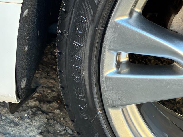 フーガハイブリッド VIPパッケージ OPフロントバンパー 純正20インチアルミホイール メーカーナビ バックカメラ フルセグTV 本革シート BOSEサウンドシステム インテリジェントクルコン シートメモリー シートヒーター&クーラー(34枚目)