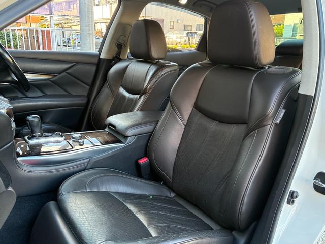 フーガハイブリッド VIPパッケージ OPフロントバンパー 純正20インチアルミホイール メーカーナビ バックカメラ フルセグTV 本革シート BOSEサウンドシステム インテリジェントクルコン シートメモリー シートヒーター&クーラー(42枚目)