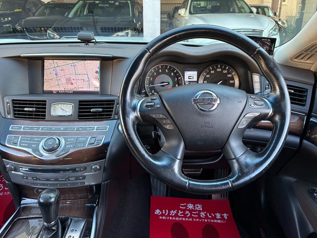 フーガハイブリッド VIPパッケージ OPフロントバンパー 純正20インチアルミホイール メーカーナビ バックカメラ フルセグTV 本革シート BOSEサウンドシステム インテリジェントクルコン シートメモリー シートヒーター&クーラー(46枚目)