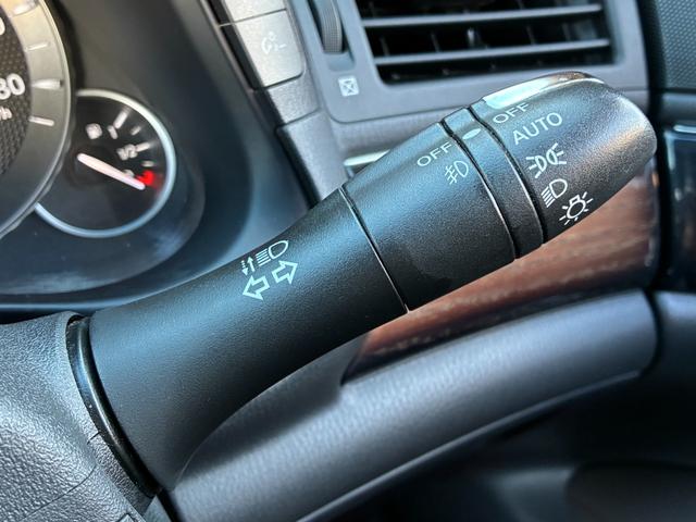 フーガハイブリッド VIPパッケージ OPフロントバンパー 純正20インチアルミホイール メーカーナビ バックカメラ フルセグTV 本革シート BOSEサウンドシステム インテリジェントクルコン シートメモリー シートヒーター&クーラー(56枚目)