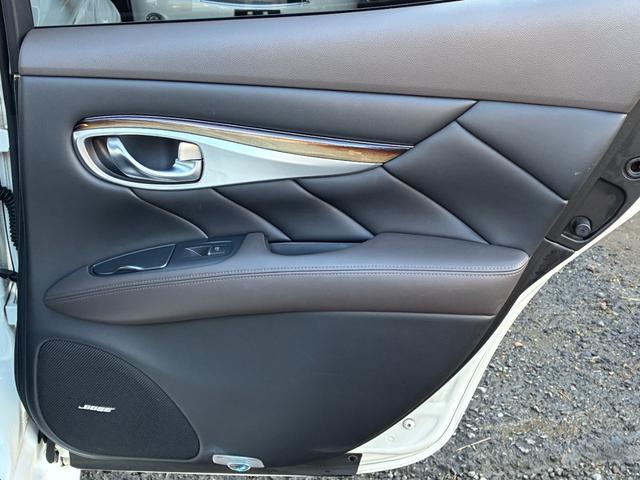 フーガハイブリッド VIPパッケージ OPフロントバンパー 純正20インチアルミホイール メーカーナビ バックカメラ フルセグTV 本革シート BOSEサウンドシステム インテリジェントクルコン シートメモリー シートヒーター&クーラー(76枚目)