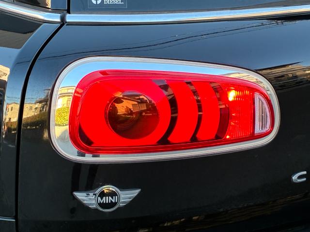 ＭＩＮＩ クーパーＤ　クラブマン　ディーゼル　タッチパネルナビ　純正バックモニター　ミラー一体型ＥＴＣ　スマートキー　クルーズコントロール　バックソナー　ストレージコンパートメントＰＫＧ　Ｂｌｕｅｔｏｏｔｈオーディオ　アイドリングＳ（36枚目）