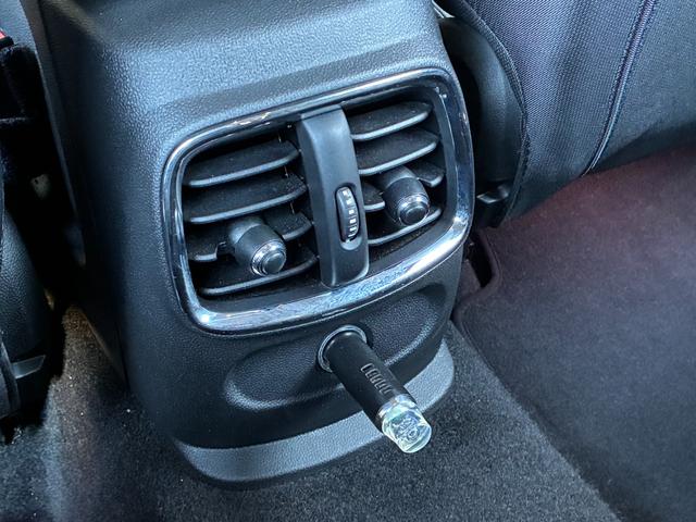 ＭＩＮＩ クーパーＤ　クラブマン　ディーゼル　タッチパネルナビ　純正バックモニター　ミラー一体型ＥＴＣ　スマートキー　クルーズコントロール　バックソナー　ストレージコンパートメントＰＫＧ　Ｂｌｕｅｔｏｏｔｈオーディオ　アイドリングＳ（44枚目）