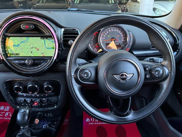 ＭＩＮＩ クーパーＤ　クラブマン　ディーゼル　タッチパネルナビ　純正バックモニター　ミラー一体型ＥＴＣ　スマートキー　クルーズコントロール　バックソナー　ストレージコンパートメントＰＫＧ　Ｂｌｕｅｔｏｏｔｈオーディオ　アイドリングＳ（45枚目）