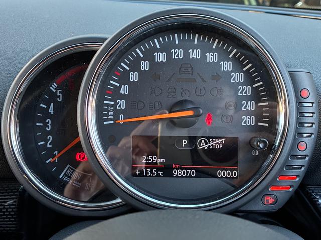 ＭＩＮＩ クーパーＤ　クラブマン　ディーゼル　タッチパネルナビ　純正バックモニター　ミラー一体型ＥＴＣ　スマートキー　クルーズコントロール　バックソナー　ストレージコンパートメントＰＫＧ　Ｂｌｕｅｔｏｏｔｈオーディオ　アイドリングＳ（52枚目）