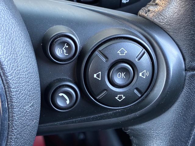 ＭＩＮＩ クーパーＤ　クラブマン　ディーゼル　タッチパネルナビ　純正バックモニター　ミラー一体型ＥＴＣ　スマートキー　クルーズコントロール　バックソナー　ストレージコンパートメントＰＫＧ　Ｂｌｕｅｔｏｏｔｈオーディオ　アイドリングＳ（56枚目）