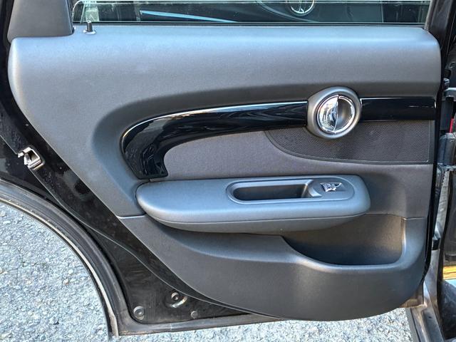 ＭＩＮＩ クーパーＤ　クラブマン　ディーゼル　タッチパネルナビ　純正バックモニター　ミラー一体型ＥＴＣ　スマートキー　クルーズコントロール　バックソナー　ストレージコンパートメントＰＫＧ　Ｂｌｕｅｔｏｏｔｈオーディオ　アイドリングＳ（72枚目）