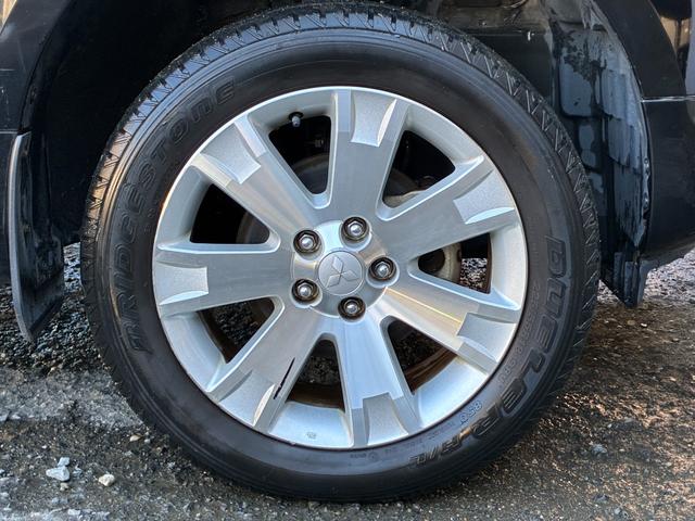 デリカD:5 G パワーパッケージ 4WD アルパイン8インチナビ フリップダウンモニター 両側電動スライドドア クルーズコントロール 7人乗り パドルシフト 純正18インチアルミホイール バックモニター フルセグTV DVD再生可(28枚目)