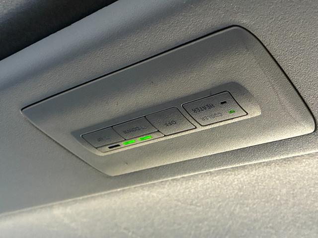 デリカD:5 G パワーパッケージ 4WD アルパイン8インチナビ フリップダウンモニター 両側電動スライドドア クルーズコントロール 7人乗り パドルシフト 純正18インチアルミホイール バックモニター フルセグTV DVD再生可(49枚目)