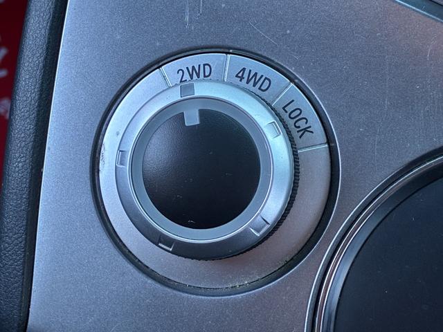 デリカD:5 G パワーパッケージ 4WD アルパイン8インチナビ フリップダウンモニター 両側電動スライドドア クルーズコントロール 7人乗り パドルシフト 純正18インチアルミホイール バックモニター フルセグTV DVD再生可(65枚目)