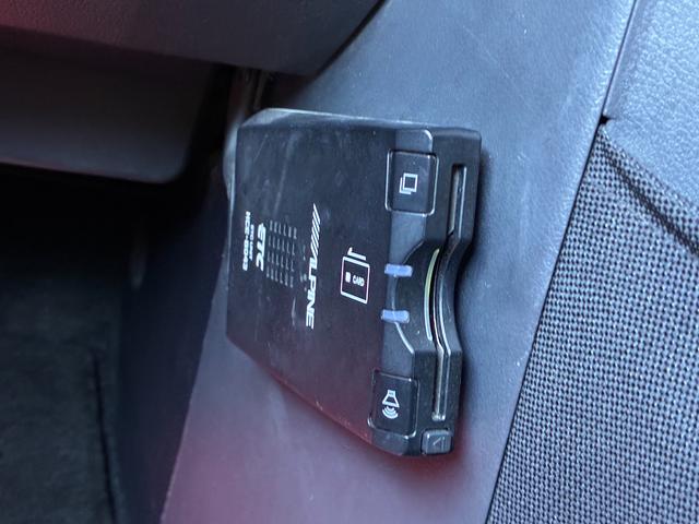 デリカD:5 G パワーパッケージ 4WD アルパイン8インチナビ フリップダウンモニター 両側電動スライドドア クルーズコントロール 7人乗り パドルシフト 純正18インチアルミホイール バックモニター フルセグTV DVD再生可(69枚目)