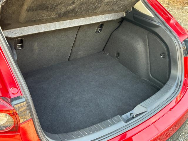 MAZDA AXELA SPORT XD