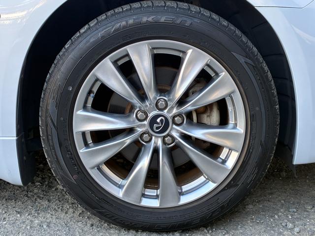 フーガハイブリッド ベースグレード 本革PKG BOSEサウンドシステム 純正ナビ バックモニター フロント&サイドカメラ レーダークルコン シートヒーター&クーラー フルセグTV ETC 純正18インチAW シートメモリー HID(26枚目)