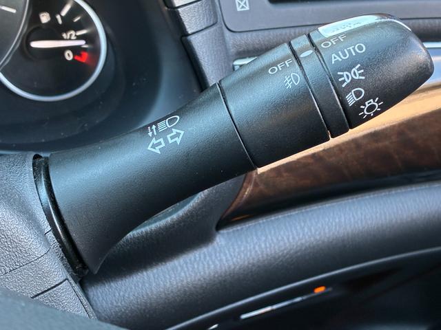 フーガハイブリッド ベースグレード 本革PKG BOSEサウンドシステム 純正ナビ バックモニター フロント&サイドカメラ レーダークルコン シートヒーター&クーラー フルセグTV ETC 純正18インチAW シートメモリー HID(50枚目)