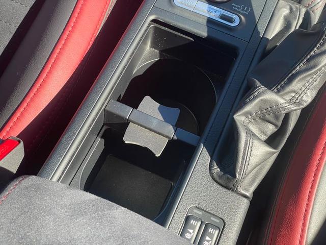 ＷＲＸ ＳＴＩ ＳＴＩ　６ＭＴ　アドバンスドセーフティーパッケージ　ＫＵＨＬエアロ　フロント／サイド／グリル／Ｂダクトカバー　　ＶＥＲＺ１９インチＫＣＶ０２　　楽ナビ　ＨＫＳハイパワーＳＰＥＣ－Ｌ２マフラー　ＢＬＩＴＺ車高調（23枚目）