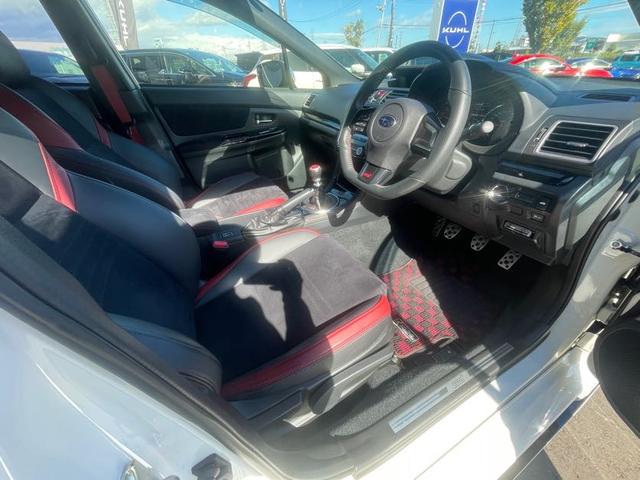 ＷＲＸ ＳＴＩ ＳＴＩ　６ＭＴ　アドバンスドセーフティーパッケージ　ＫＵＨＬエアロ　フロント／サイド／グリル／Ｂダクトカバー　　ＶＥＲＺ１９インチＫＣＶ０２　　楽ナビ　ＨＫＳハイパワーＳＰＥＣ－Ｌ２マフラー　ＢＬＩＴＺ車高調（32枚目）