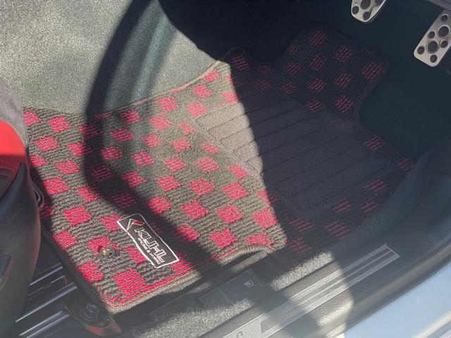 ＷＲＸ ＳＴＩ ＳＴＩ　６ＭＴ　アドバンスドセーフティーパッケージ　ＫＵＨＬエアロ　フロント／サイド／グリル／Ｂダクトカバー　　ＶＥＲＺ１９インチＫＣＶ０２　　楽ナビ　ＨＫＳハイパワーＳＰＥＣ－Ｌ２マフラー　ＢＬＩＴＺ車高調（35枚目）